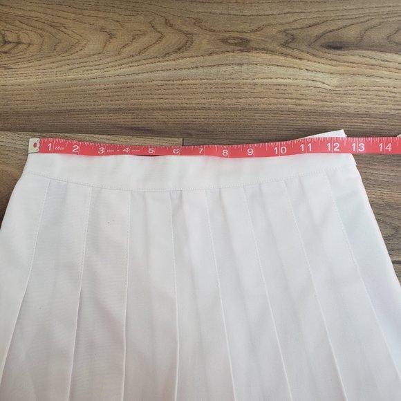 Mamba Jeans White Pleated Skirt - Picture 4 of 9